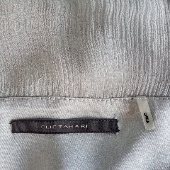 Elie Tahari Silver Satin Top - Picture 3 of 5